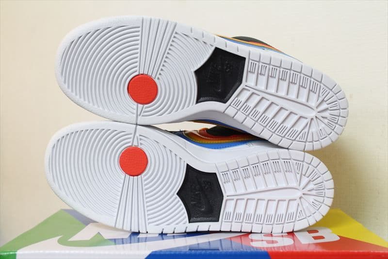 未使用 NIKE SB DUNK LOW PRO QS POLAROID