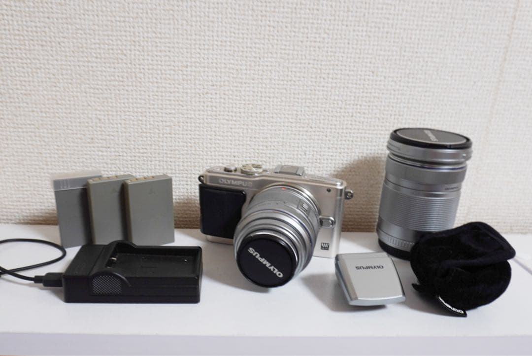 OLYMPUS PEN Lite E-PL6 【ジャンク品】付属品あり