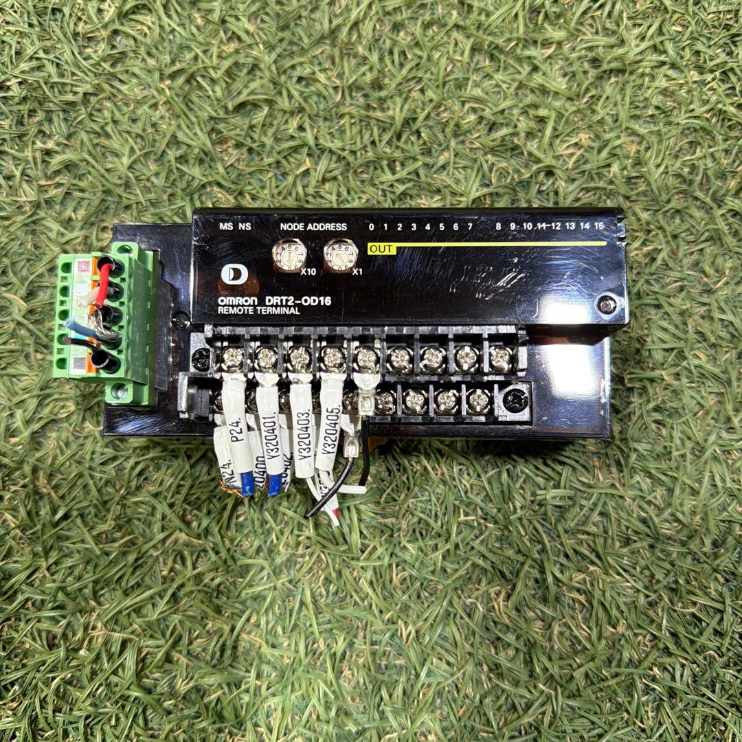 OMRON DRT2-OD16 リモートターミナル