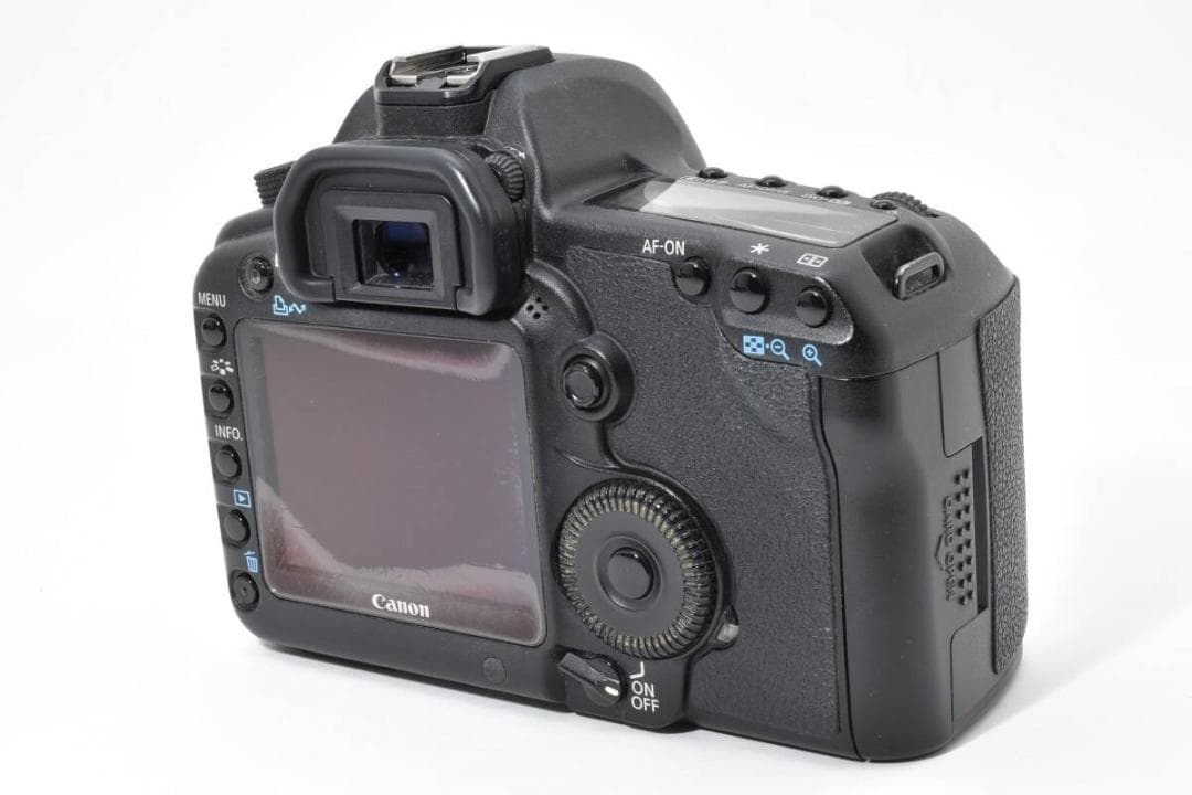 【ジャンク】Canon EOS 5D MarkII ボディ 通電確認済み