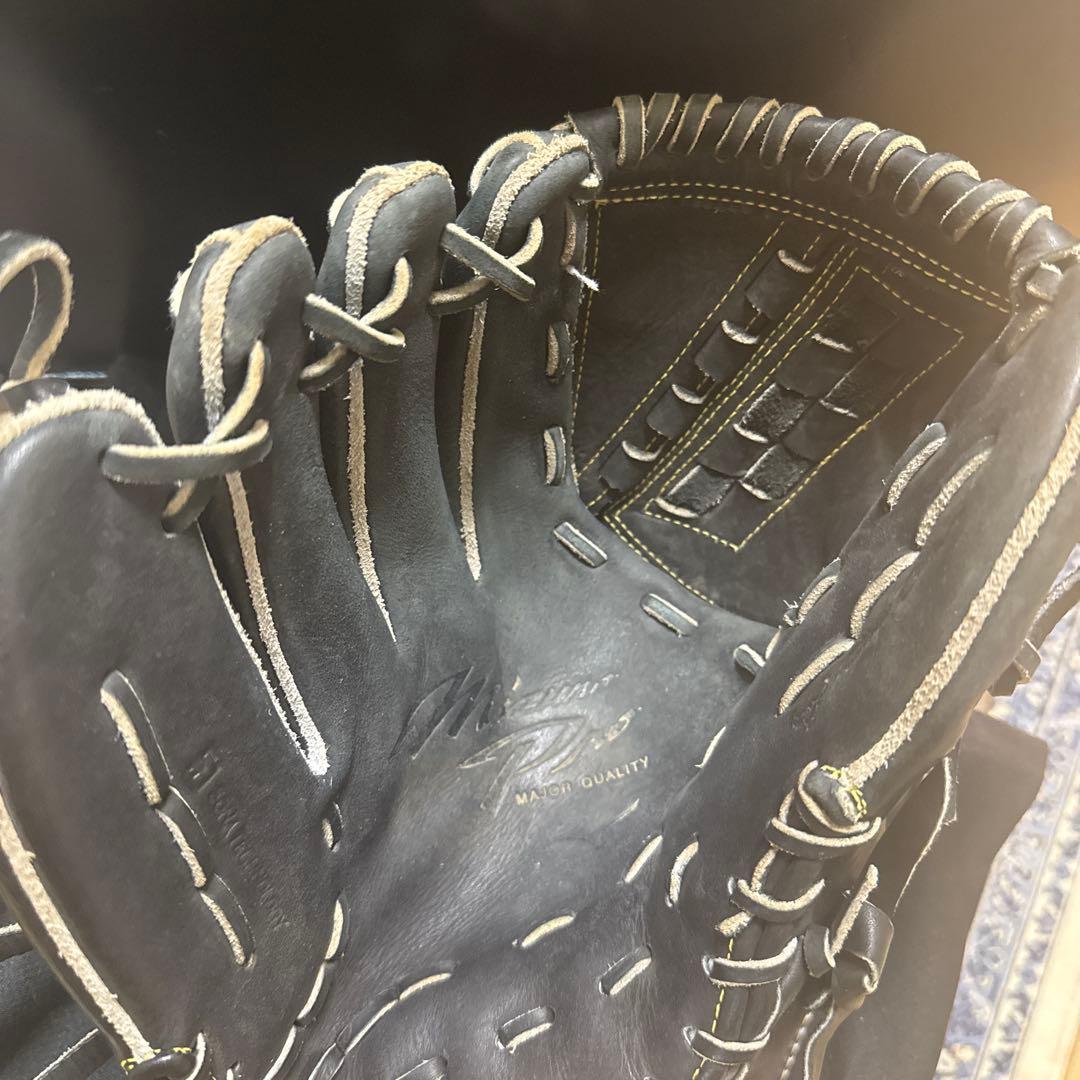 ミズノプロ　軟式　投手用グローブ(左投)