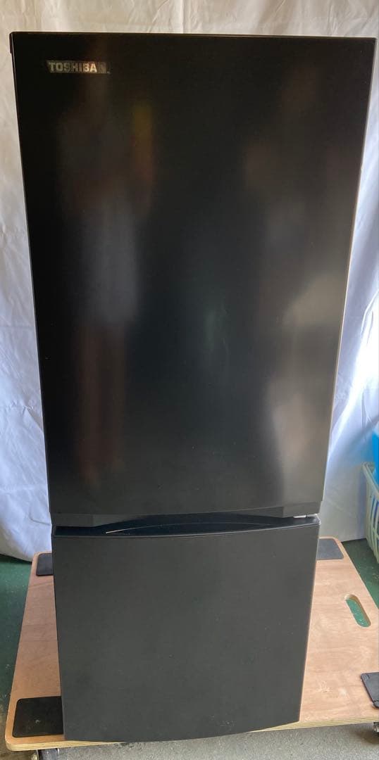 11h40. TOSHIBA 153L 冷凍冷蔵庫 GR-U15BS 2023年