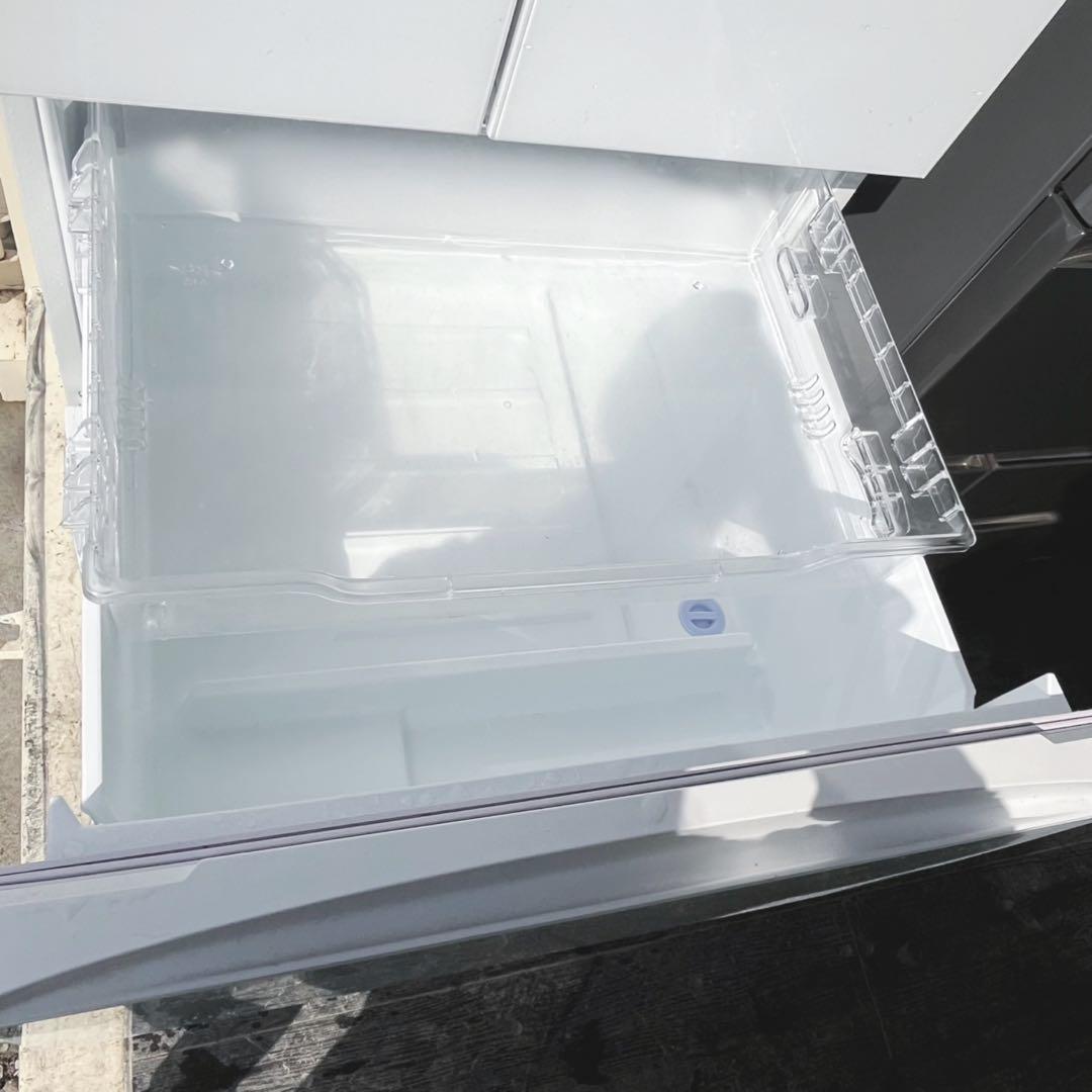 取付無料！東芝 ベジータ 真ん中野菜室おしゃれホワイト6ドア冷蔵庫！洗濯機