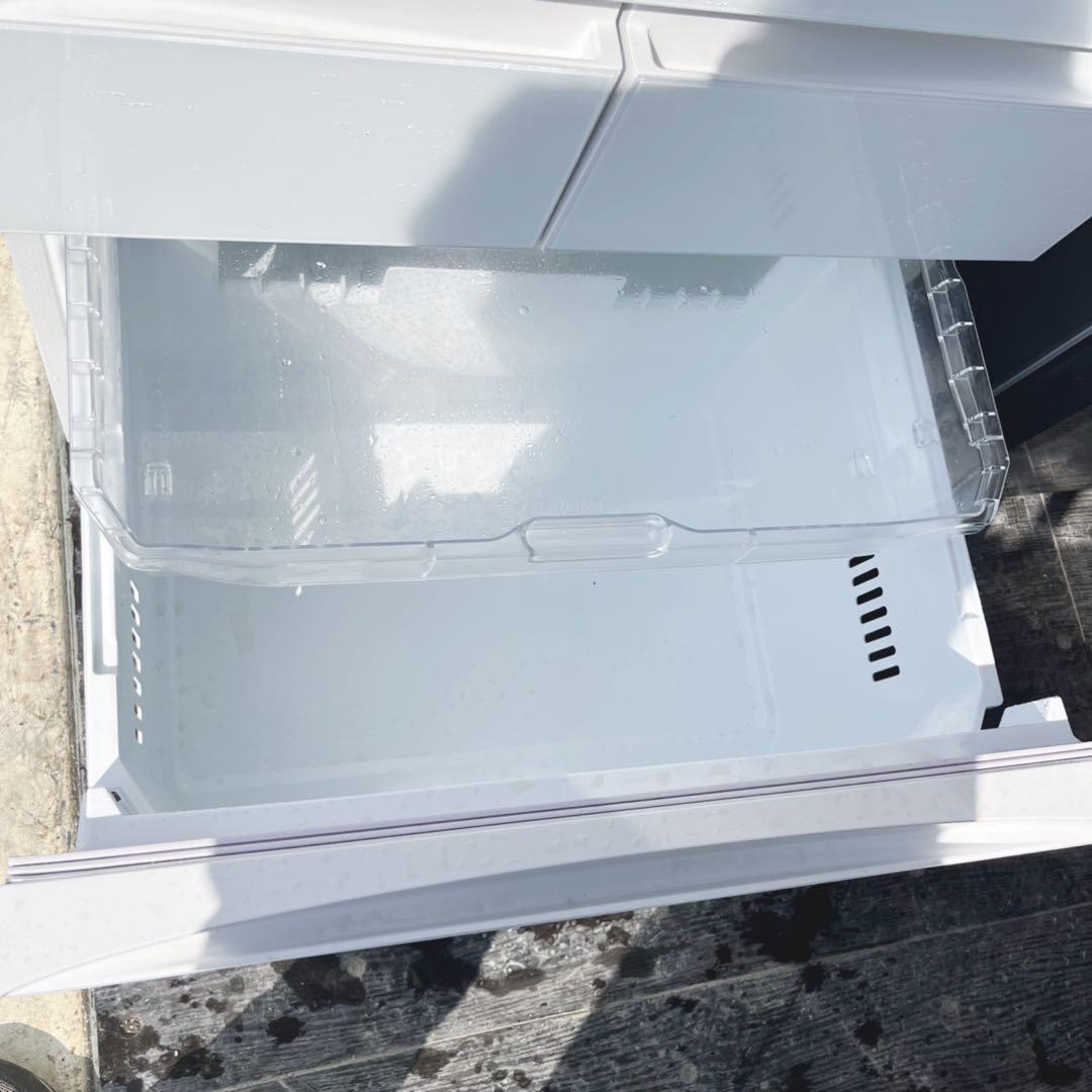 取付無料！東芝 ベジータ 真ん中野菜室おしゃれホワイト6ドア冷蔵庫！洗濯機