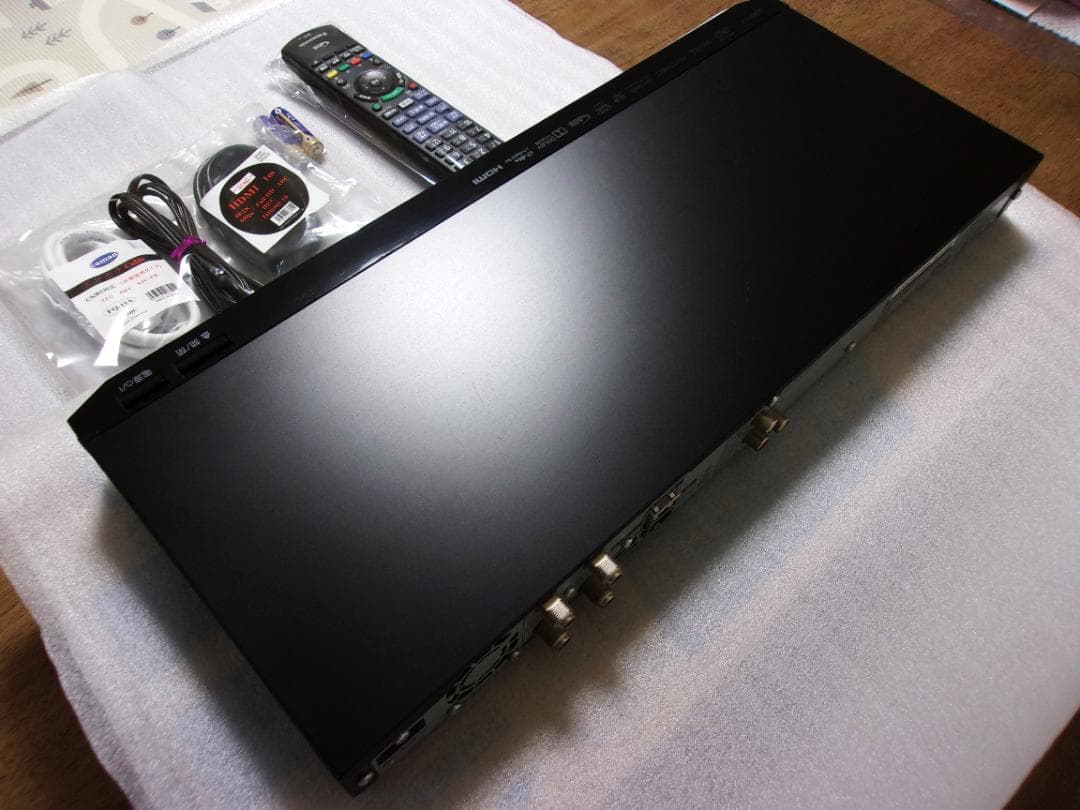 ■4K/パナソニック ブルーレイレコーダー/DMR-BRW1000（２チューナ）