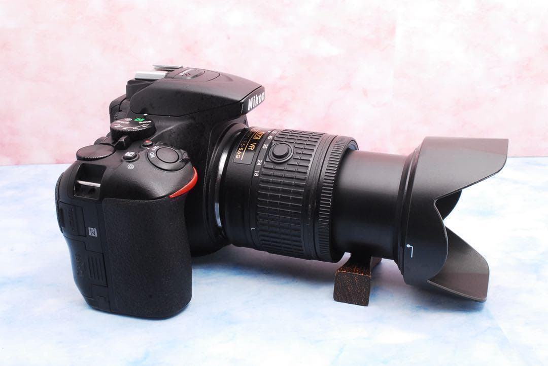 ニコン D5600☆一眼レフカメラ☆高性能☆Wi-Fi＆Bluetooth