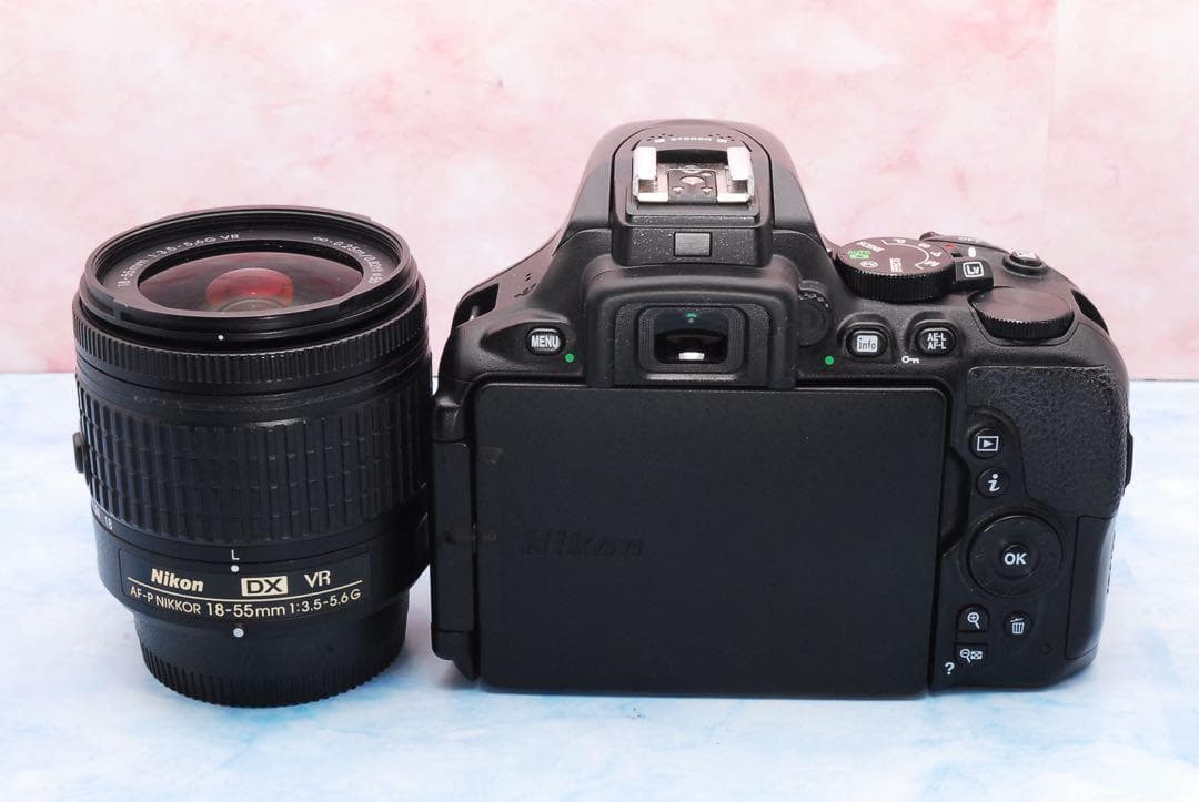 ニコン D5600☆一眼レフカメラ☆高性能☆Wi-Fi＆Bluetooth