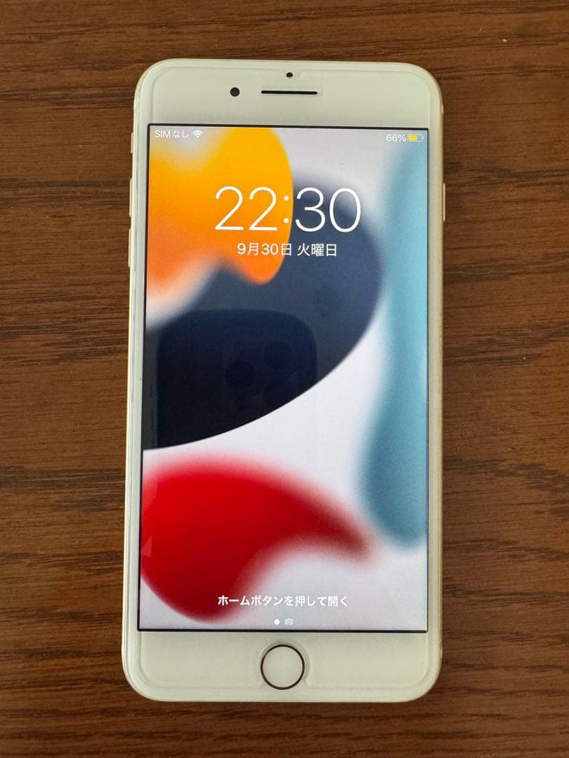 Apple iPhone 7 Plus ゴールド　128GB