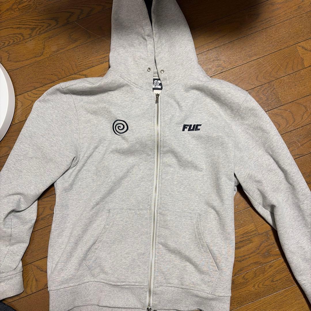 fuc sol ジップパーカー
