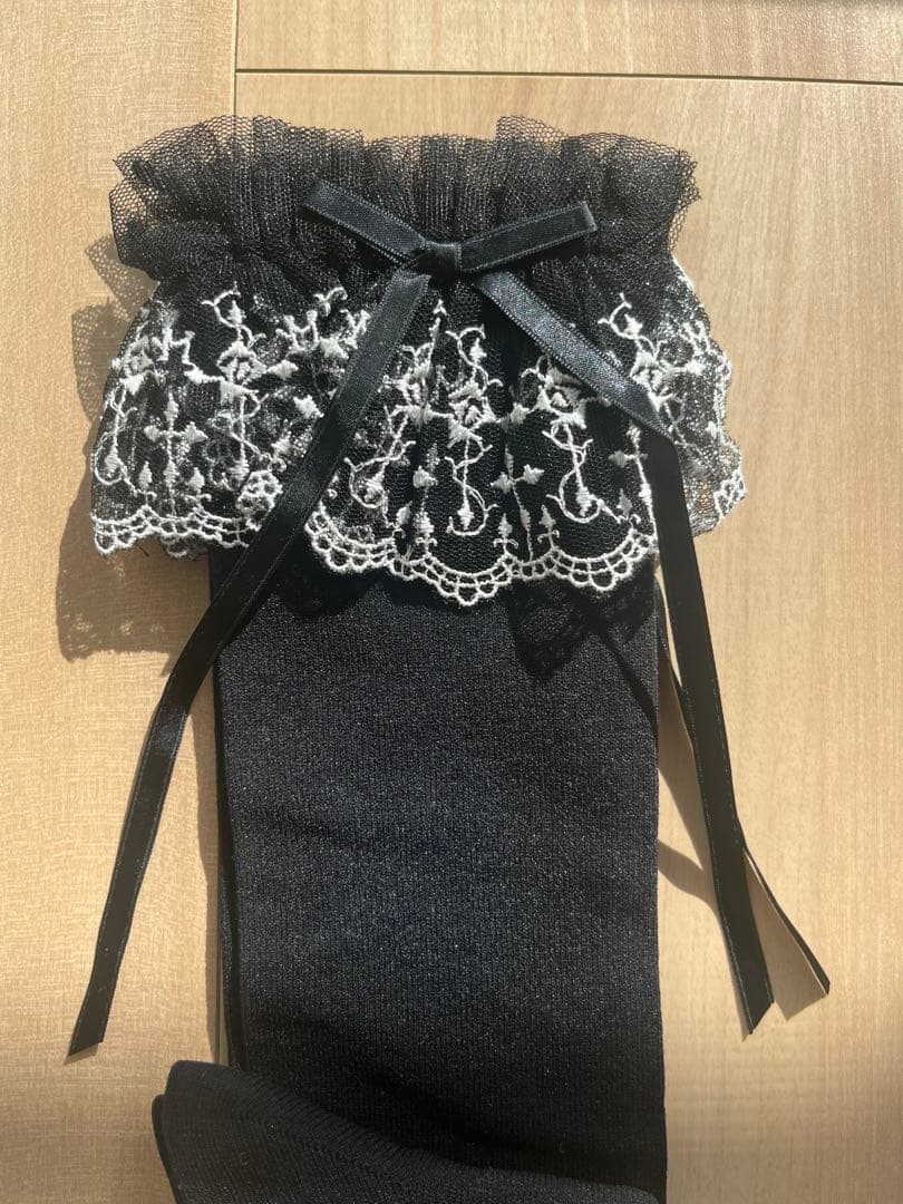 Moi-meme-Moitie オーバーニー　モワティエ