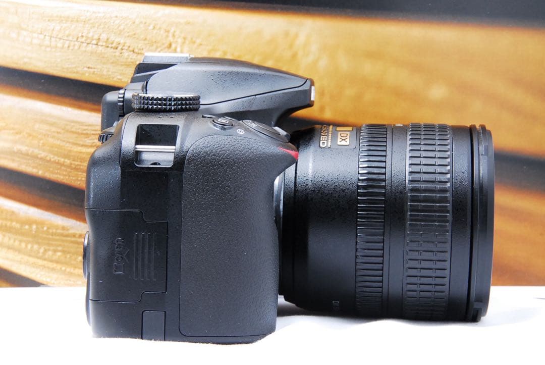 美品 Nikon D3400 低ショット数1867回 Bluetooth対応