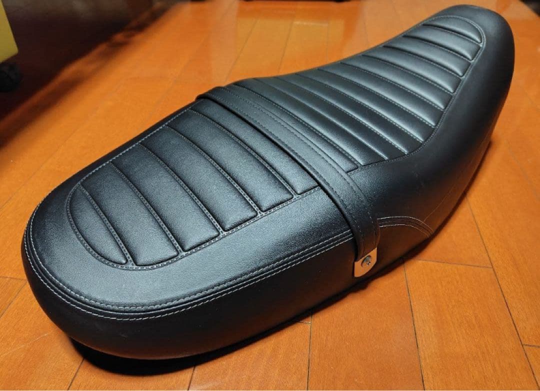 Z900RS 純正ハイシート