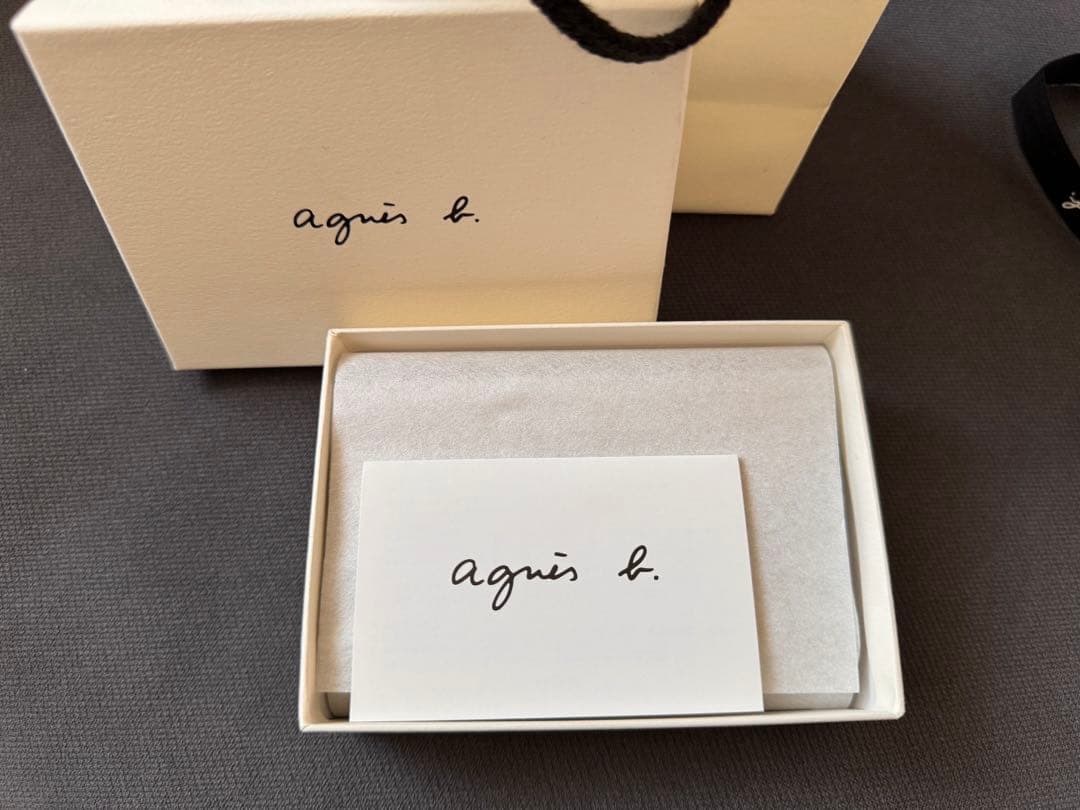 【新品箱付き】アニエスベー 名刺入れ ギフトボックス付き
