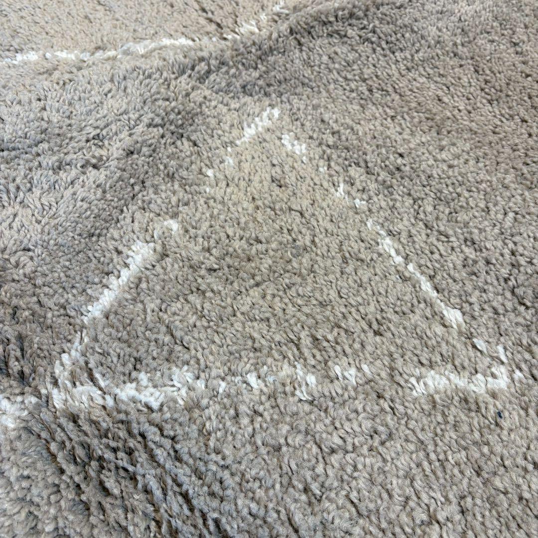 リセノ　ベルギー産 ウィルトン織り ラグマット（135×190cm）　コンティ