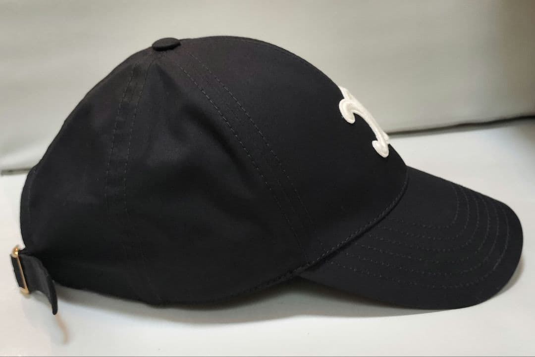 CELINE トリオンフ ベースボールキャップ Sサイズ