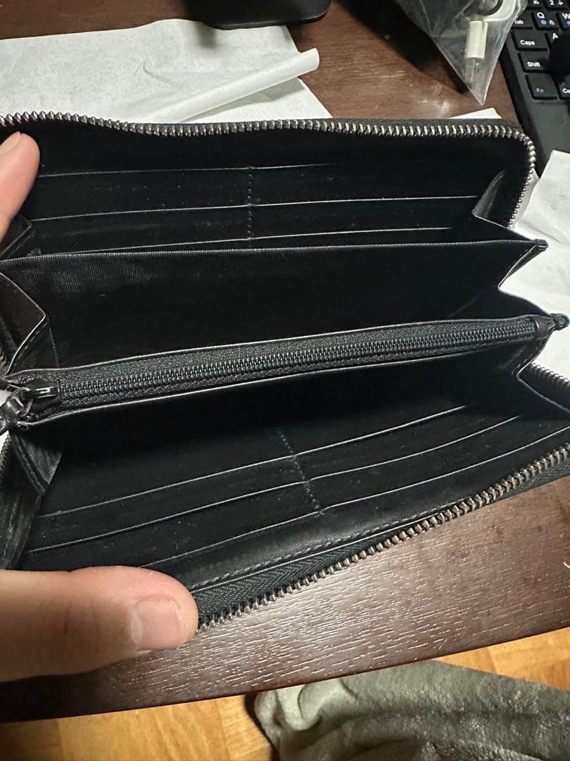 GUCCI 長財布 ダークグレー ストライプ