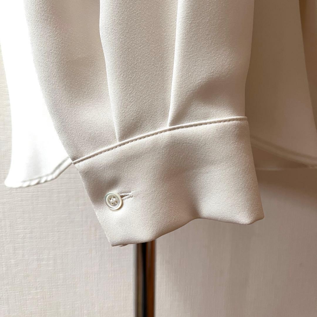 Theory Luxe ボウタイ取り外し可能ブラウス 2way アイボリー