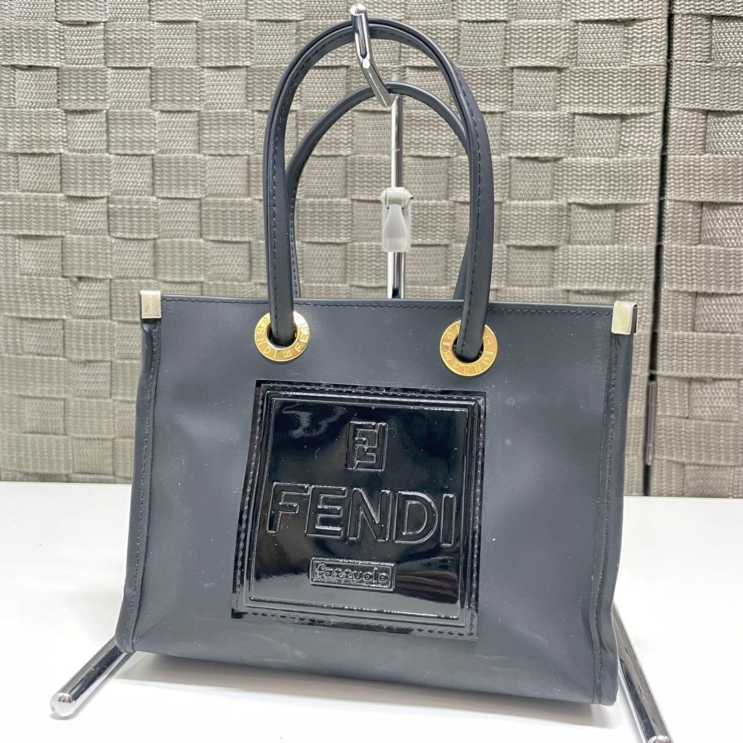 さ*郎様 FENDI ミニミニバッグ　ラバー