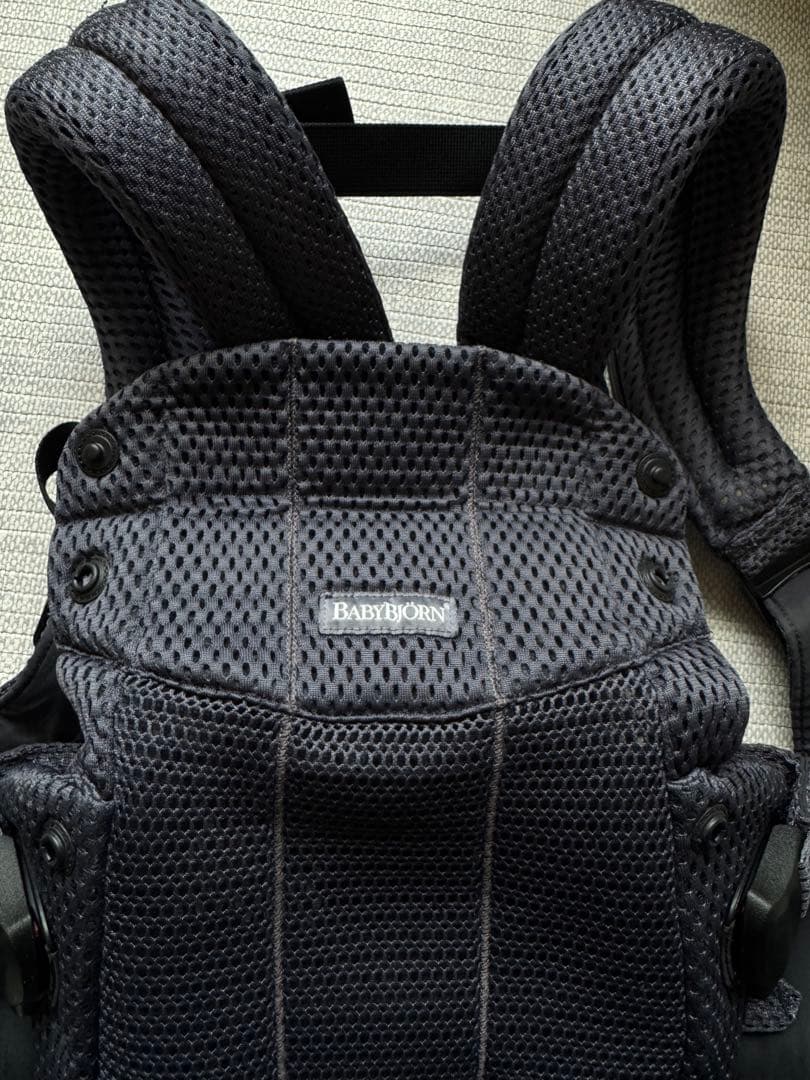 ベビービョルン ハーモニー ベビーキャリア 抱っこ紐 アンスラサイト　最上位
