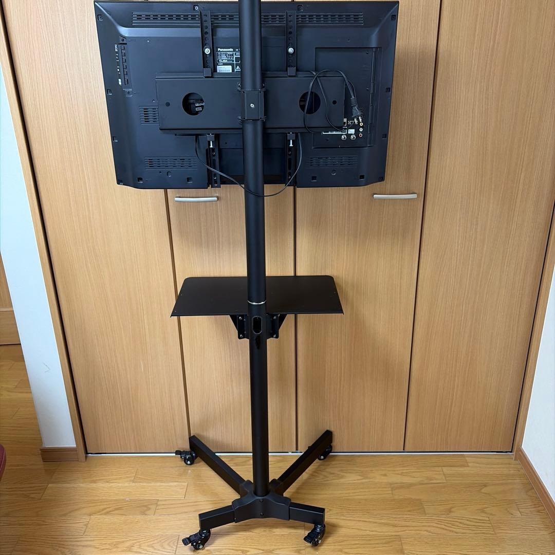 パナソニック 液晶テレビ TH-32A300、キャスター移動式スタンド付き