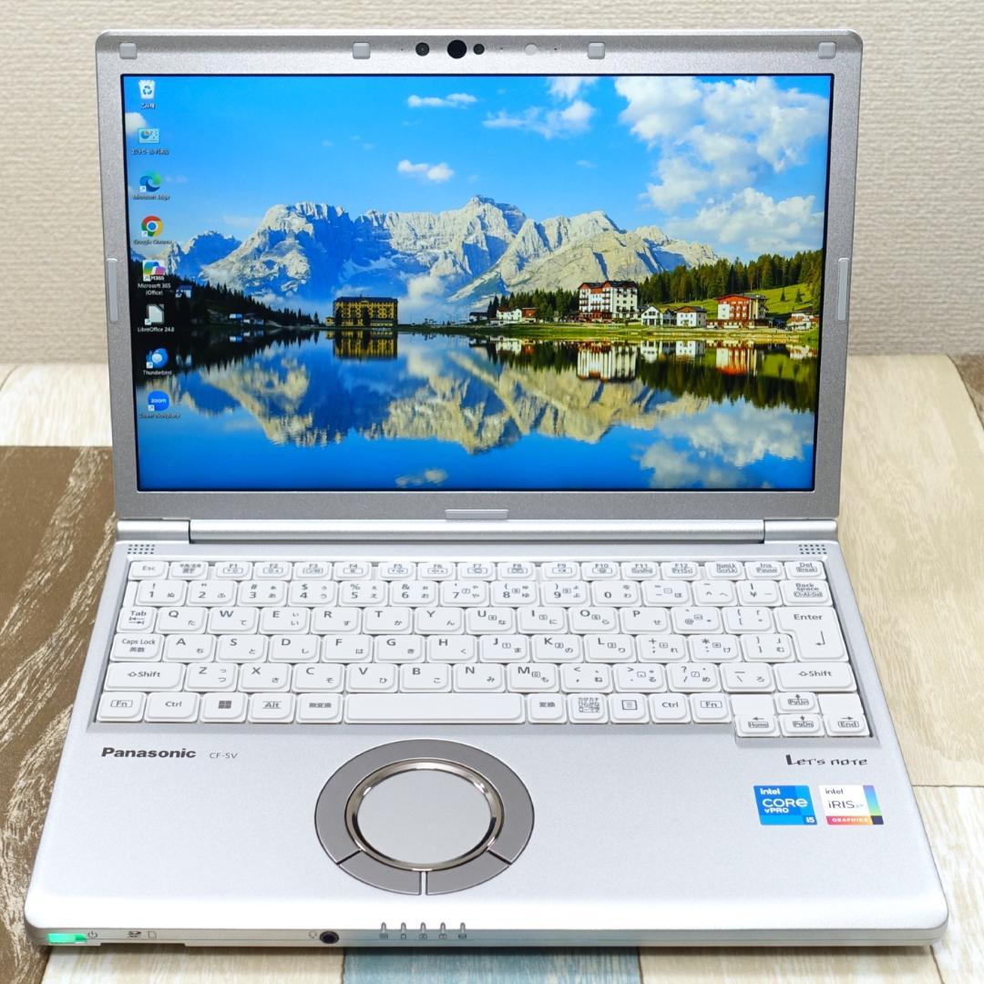 累積使用時間僅少で極美品の軽量モバイル✨１１世代コアｉ５に超高速新品ＳＳＤ１ＴＢ