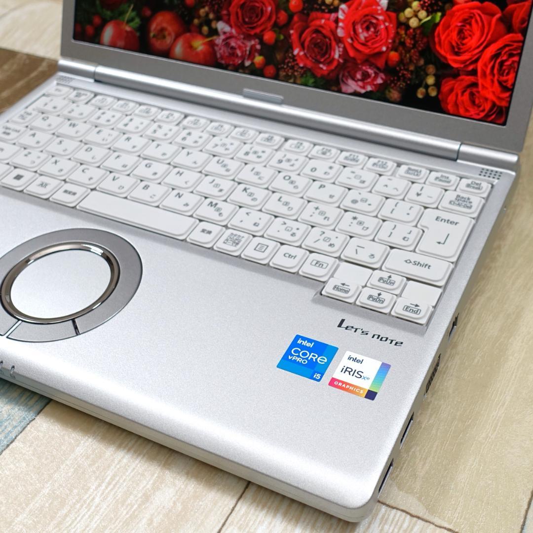 累積使用時間僅少で極美品の軽量モバイル✨１１世代コアｉ５に超高速新品ＳＳＤ１ＴＢ