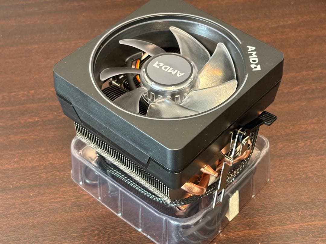 AMD Ryzen 5 5600G クーラー付属