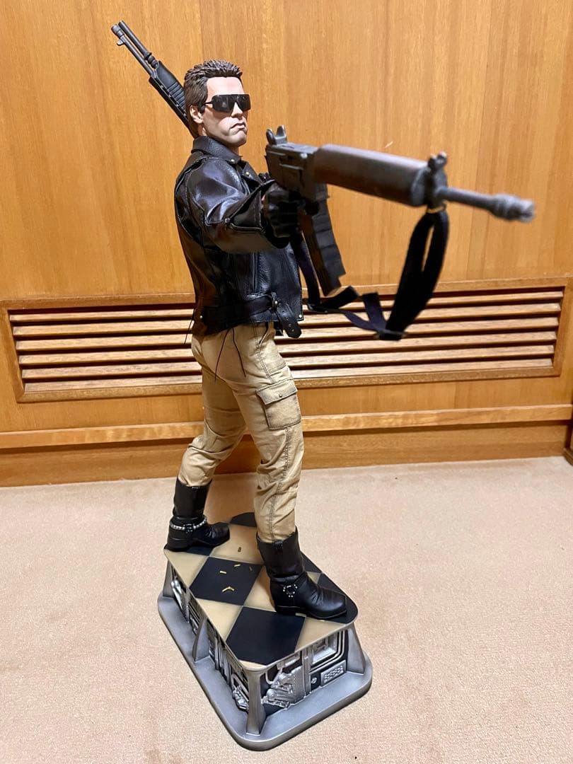 【アニキ】サイドショウ T-800 ターミネーター プレミアムフォーマット