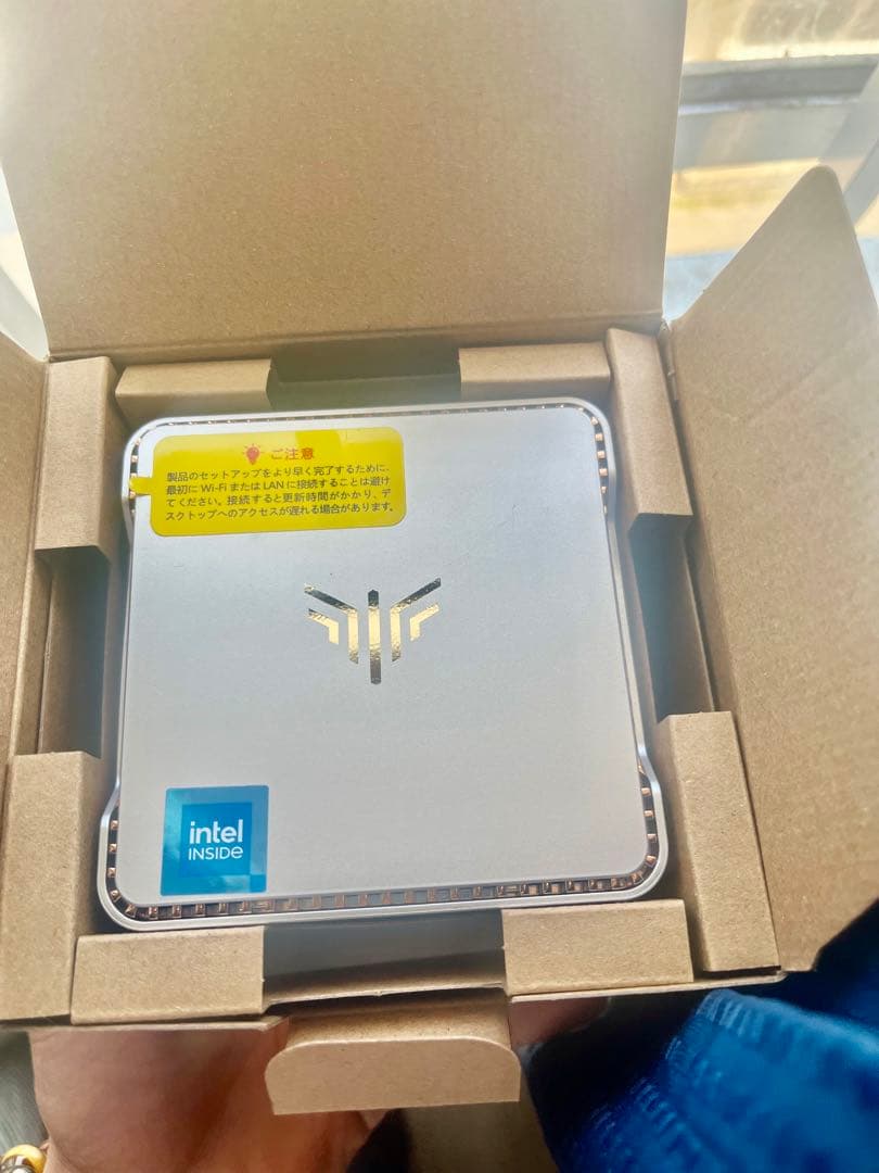 Intel ミニPC シルバー