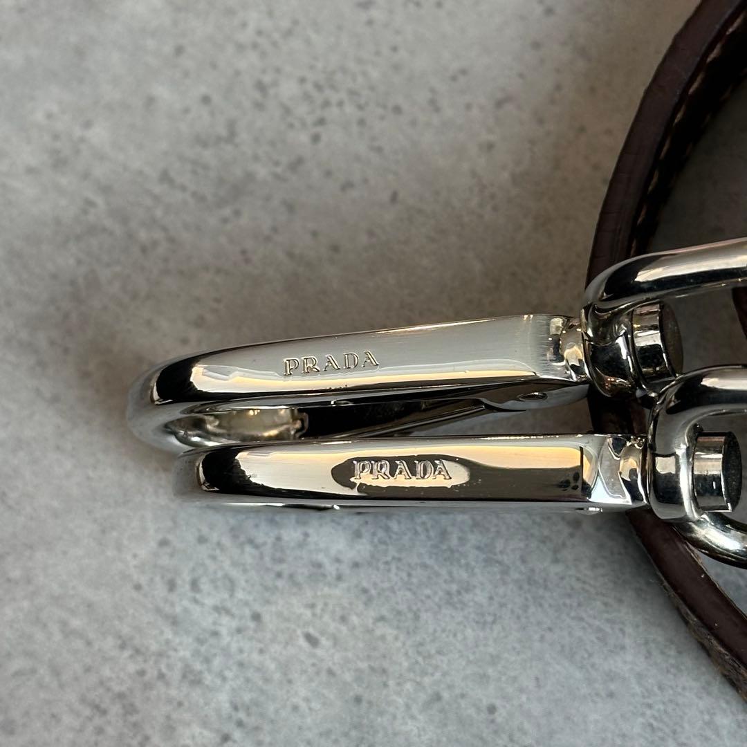 PRADA レザーショルダーストラップ