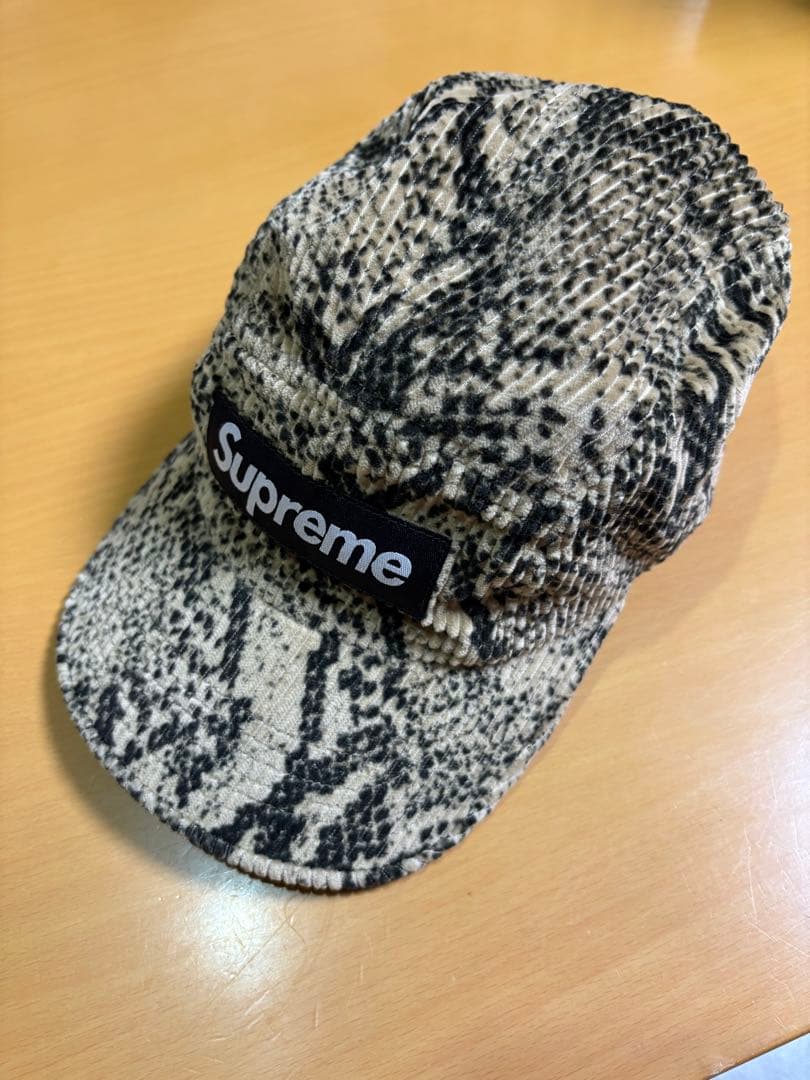 Supreme スネークパターン キャップ　期間限定出品