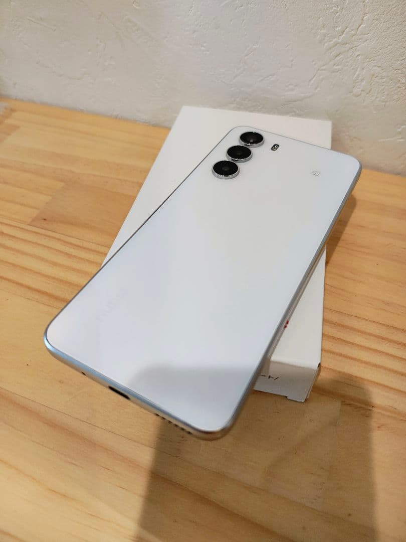 【nubia S 5G ホワイト 】Y!mobile版 使用浅 美品