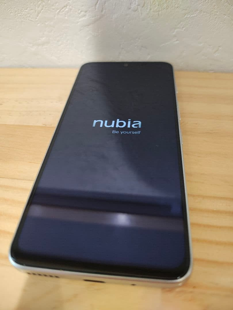 【nubia S 5G ホワイト 】Y!mobile版 使用浅 美品
