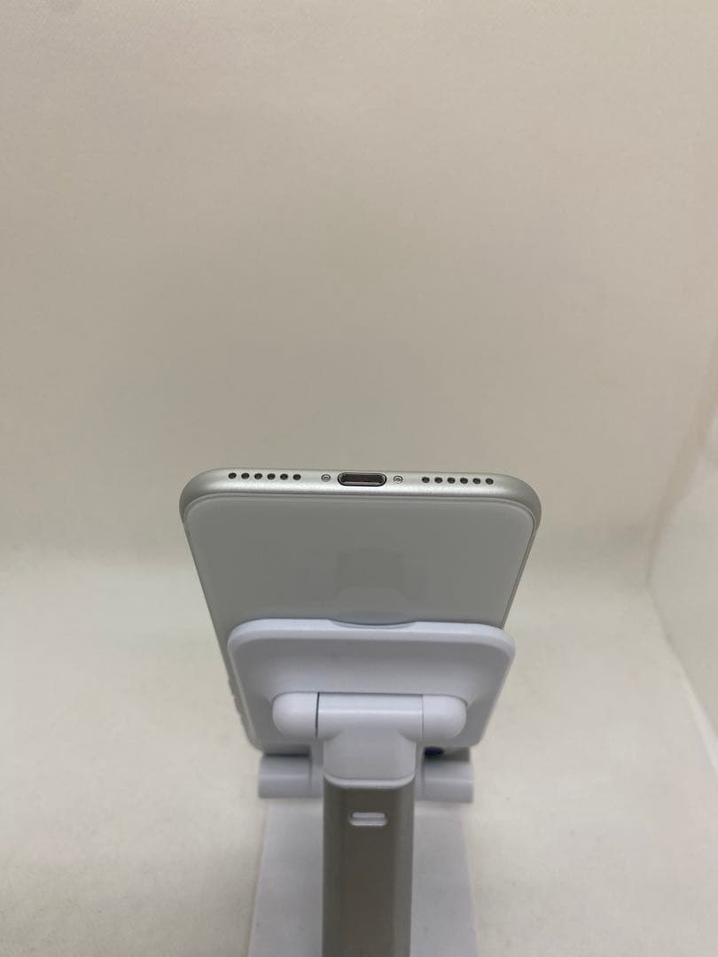 iPhone SE 第2世代 64GB SIMフリー 59029