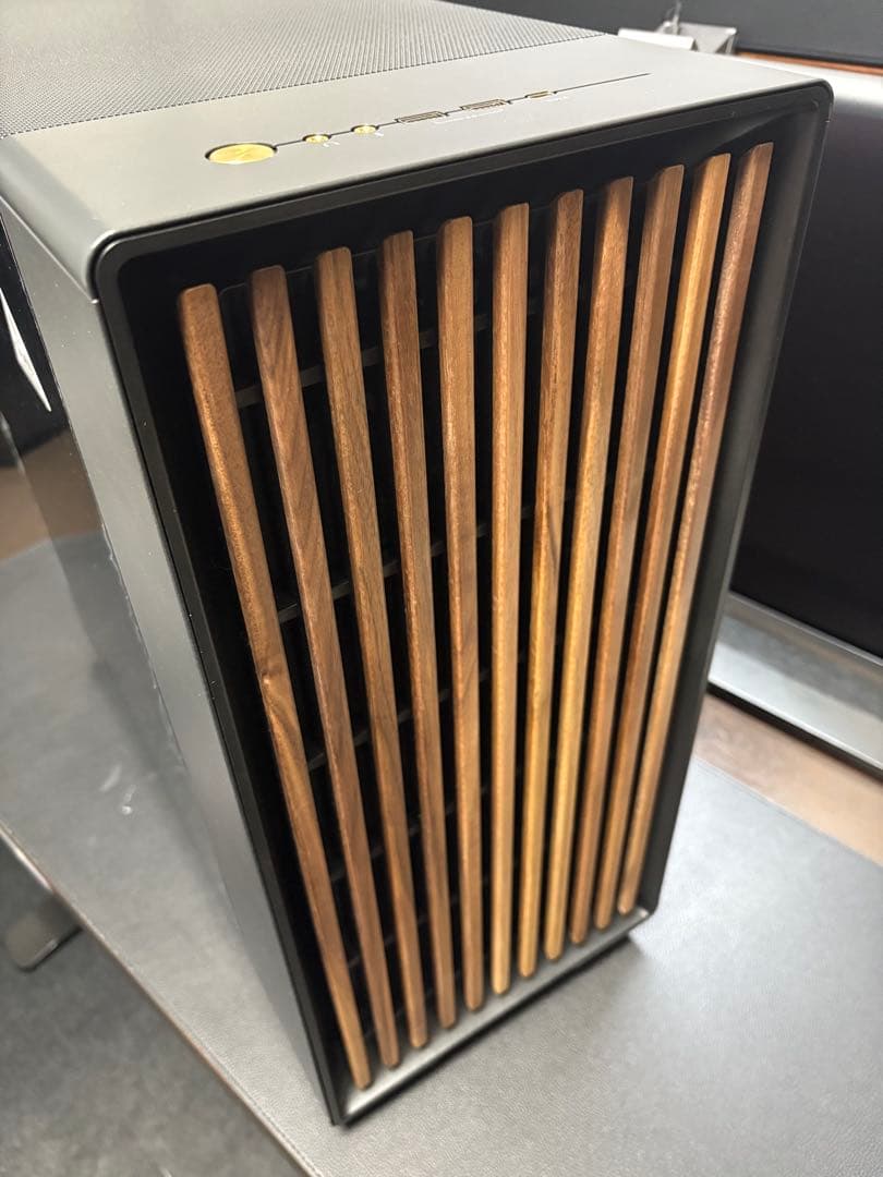 PCケース(自作PC用) FRACTALDESIGN North XL Charcoal Black TG