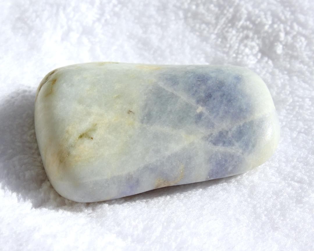 糸魚川翡翠 ラベンダー 39.8g