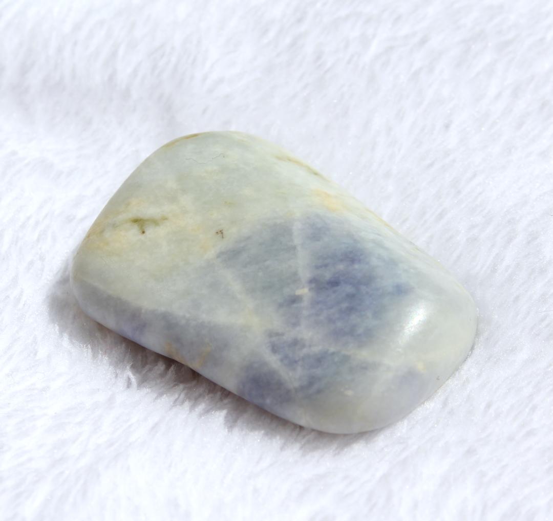 糸魚川翡翠 ラベンダー 39.8g