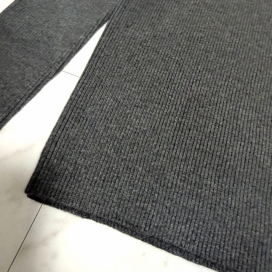 【新品タグ付き】2025✨️アニュアンス シルクカシミアブレンドリブタートルニット