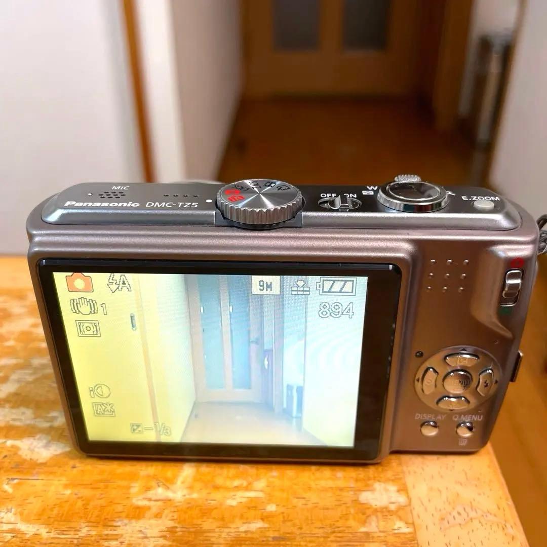 【美品】Panasonic LUMIX DMC-TZ5 光学10倍ズームデジカメ