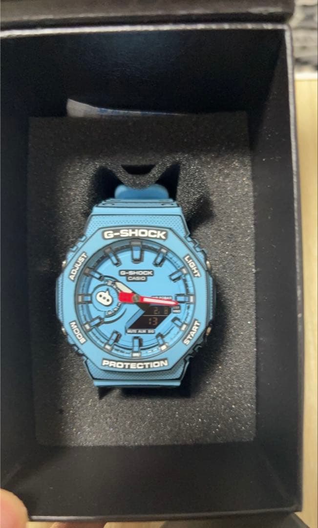 G-SHOCK GA-2100MNG-2AJR 青 ※本製品の箱ではありません。