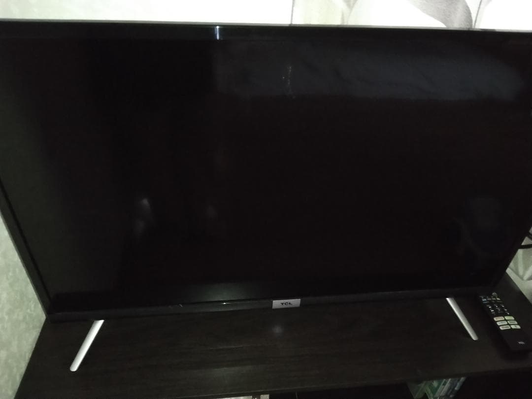 超美品【32インチ　TCL液晶テレビ　2023年製】TVケーブル付き