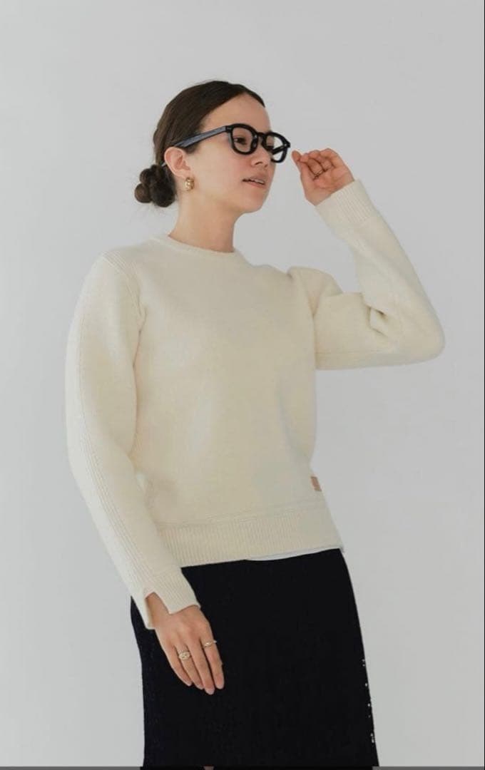 あお様【新品】yori ヨリ　カプリニット2025AW ホワイト 36