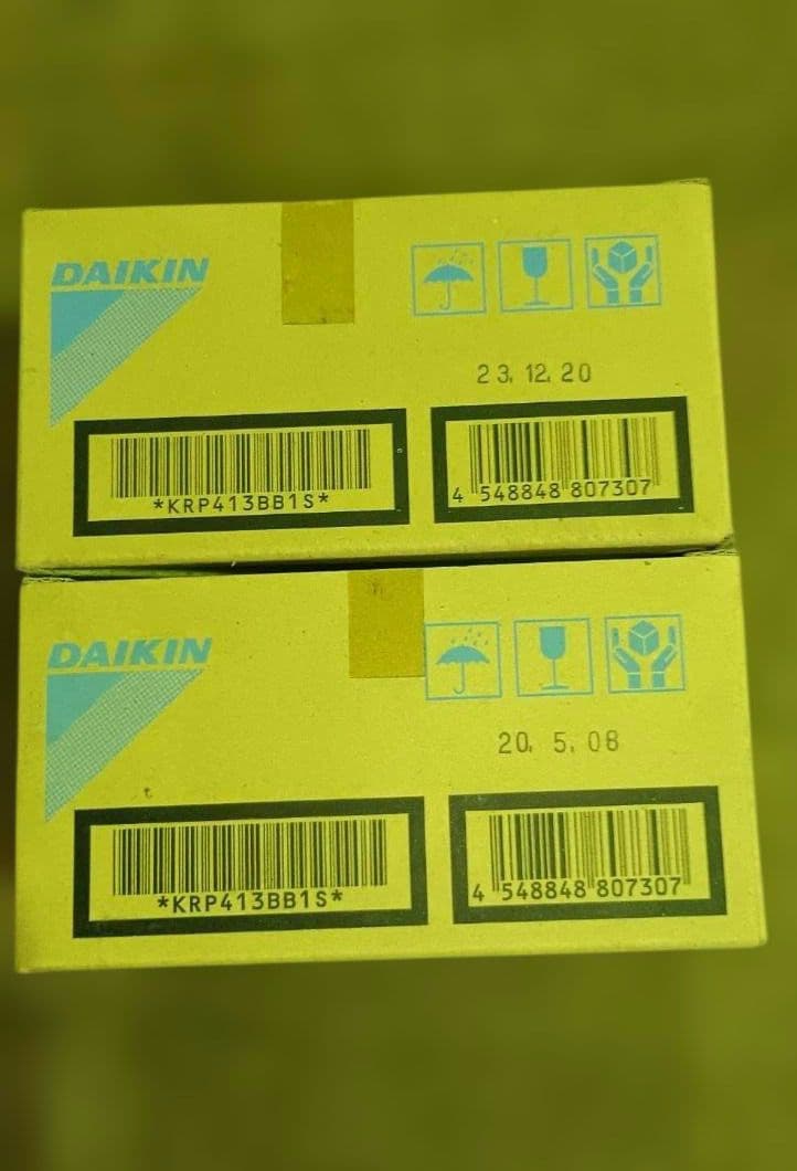 ダイキン　KRP413BB1S　遠隔制御P板セット　2台