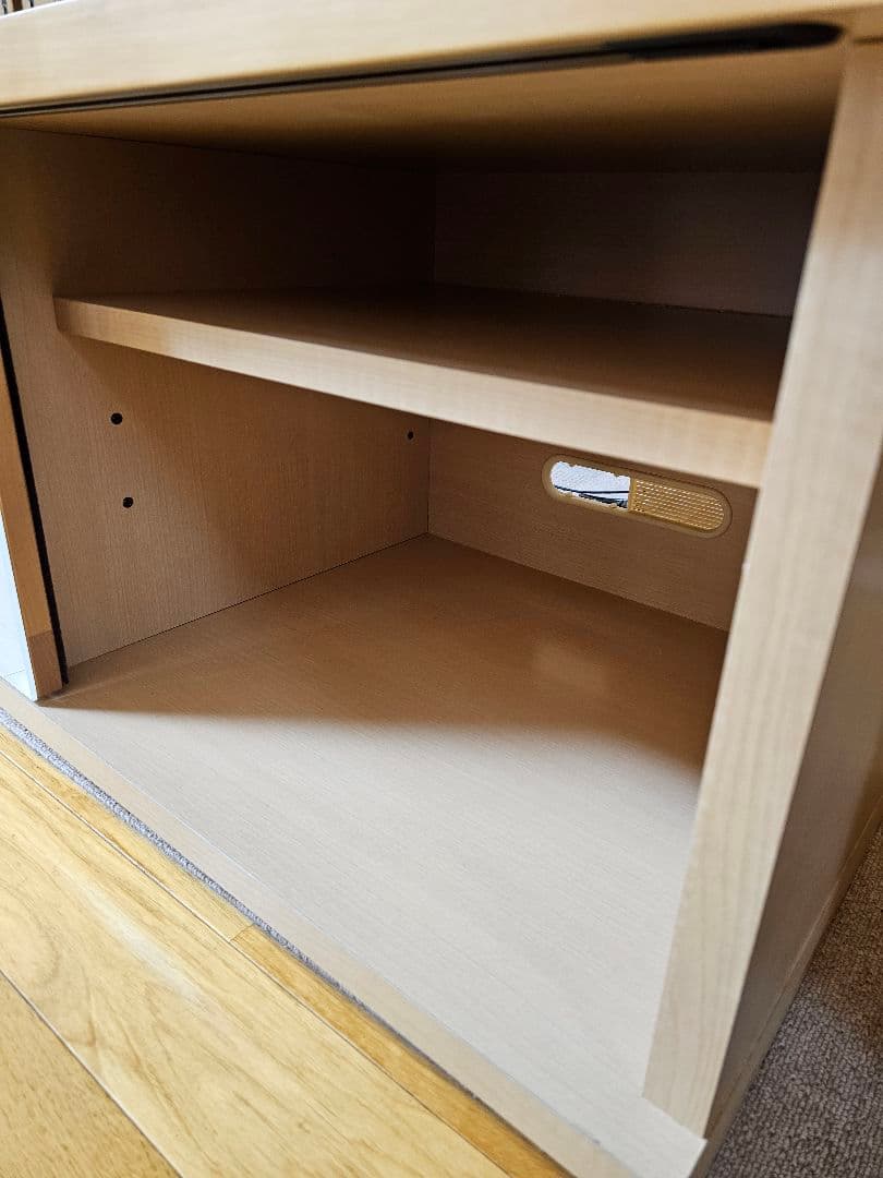 ナチュラルカラー木製　 テレビ台　ローボード 　スライド扉 収納付き 150cm