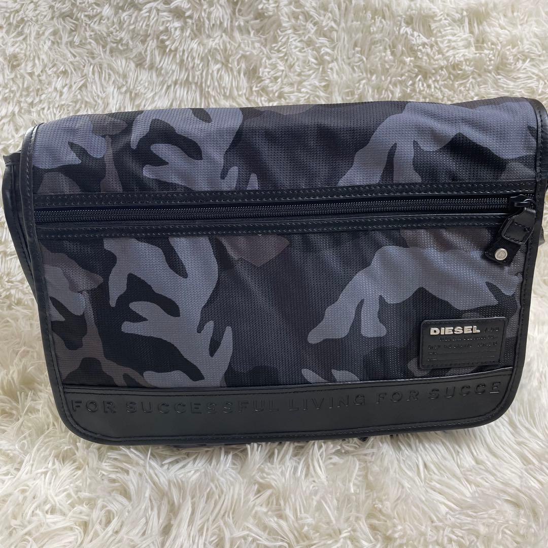 極美品✨　DIESEL メッセンジャーバッグ　レザーナイロン　カモフラ　y2k