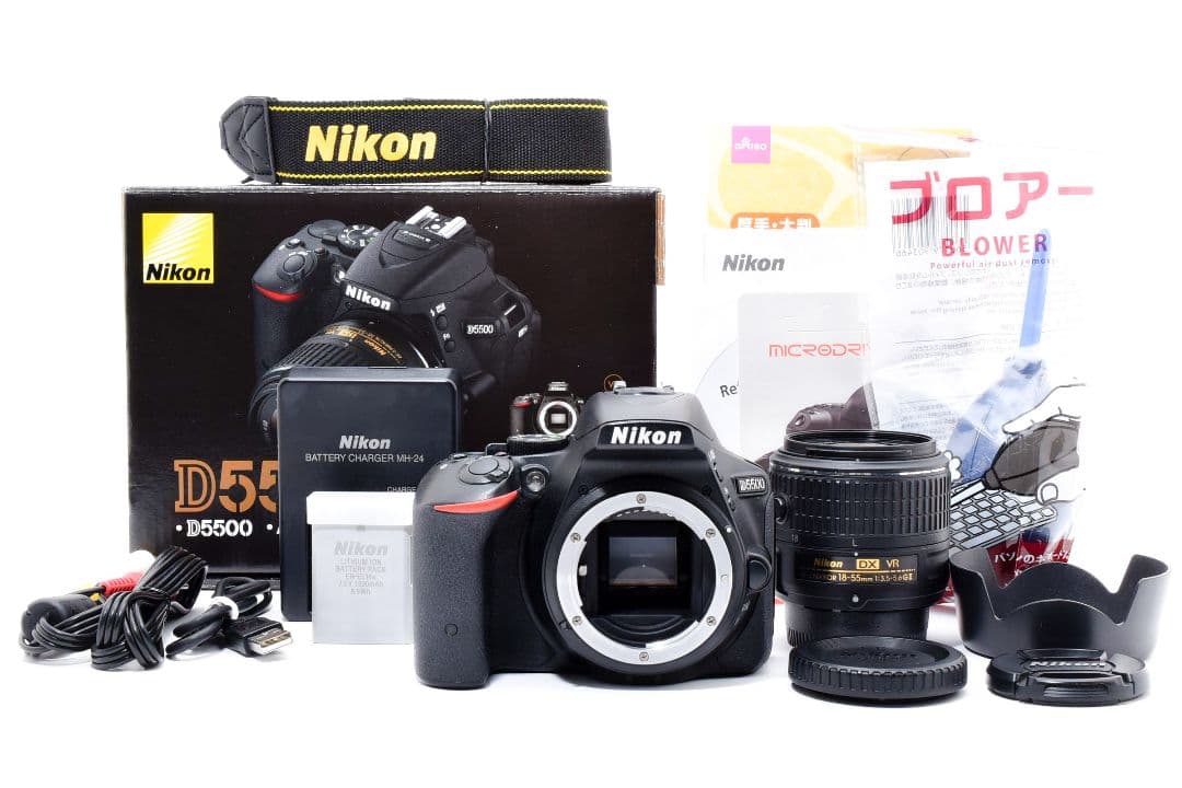 美品 元箱つき✨Nikon D5500✨手ブレ補正 標準ズームレンズ Wi-Fi