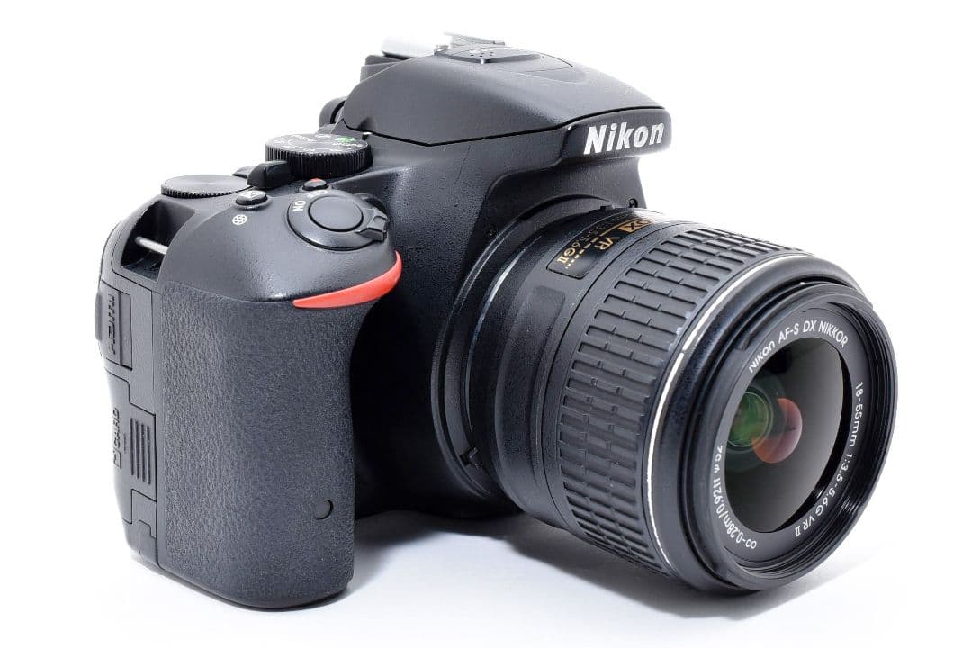 美品 元箱つき✨Nikon D5500✨手ブレ補正 標準ズームレンズ Wi-Fi