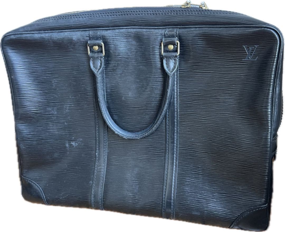 Louis Vuitton エピポルト　エピレザー ビジネスバッグ ブラック