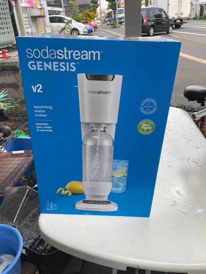 SodaStream GENESIS v2 炭酸水メーカー／ソーダストリーム