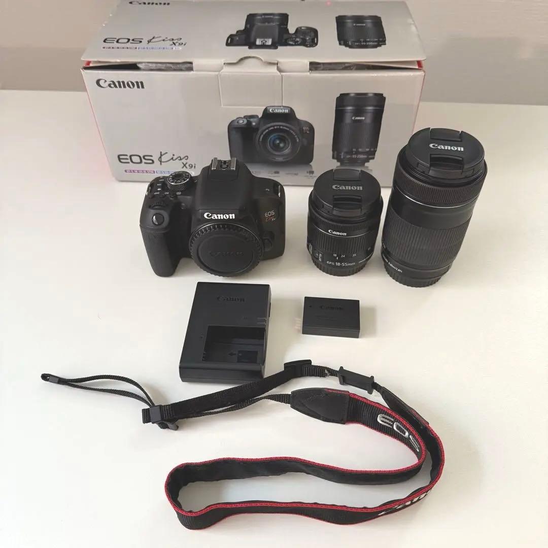 Canon EOS Kiss X9i ダブルズームレンズセット